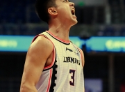 米兰体育app :赵继伟赛点兑现，休斯顿火箭淘汰AC米兰晋级四强，主帅激动落泪(休斯顿火箭队工资)